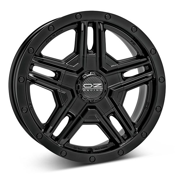 OZ RALLY ADVENTURE M.BLK 8x17 6/139.7 ET44 CB106.1